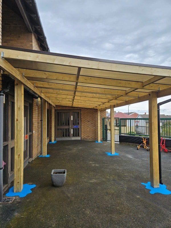 8 x 4 Shelter